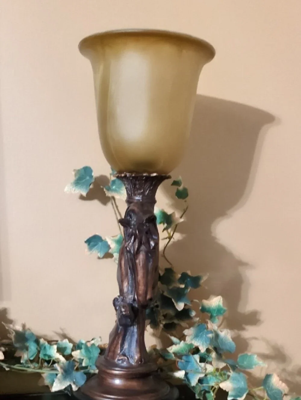 Cracker Barrel Bronze-Toned Horse Head Lantern Lamp